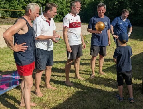 Erfolgreiche Premiere auf dem Sand: Eröffnungsturnier des neuen Beachvolleyballfeldes begeistert alle Beteiligten